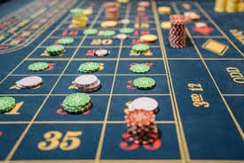 Wild West Gold slot game interface showing desert theme and reel layout on mameng 123